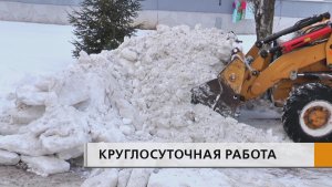 Машины застревают, дорогу не чистят