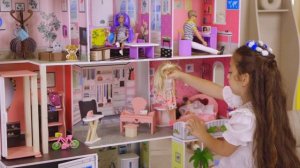 Деревянный кукольный домик "Поместье Агостина", с мебелью