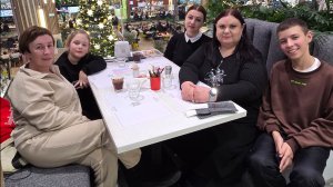 Продолжение прогулки с друзьями 🎄