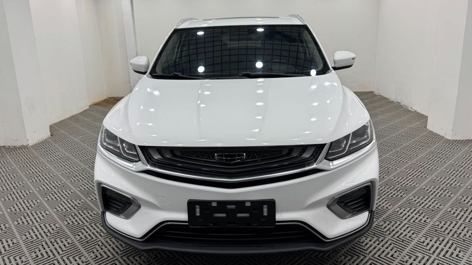 Geely Bin Yue 2020, 1.4T 240T Hunter смотреть онлайн