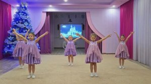 Танец с бубенцами,  старшая группа МАДОУ №4  "Золотая рыбка"