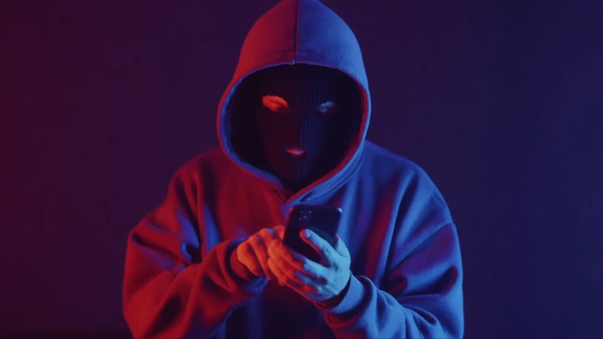 Кибермошенники звонят от имени автошколы смотреть онлайн