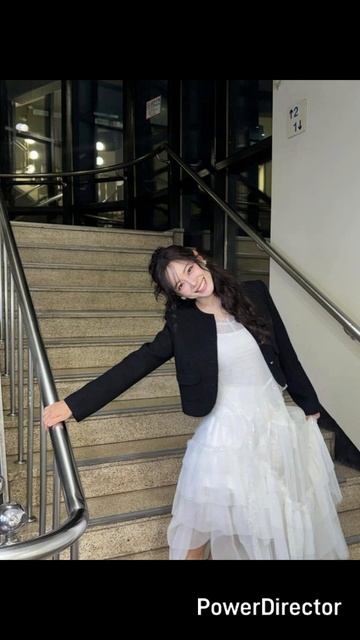 Ким Седжон анонсировала возвращение с сингл-альбомом «Solar System». смотреть онлайн