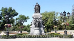 Гимн города Симферополя.Музыка:Вельковский Станислав,слова:Виткалова Лариса Александровна.