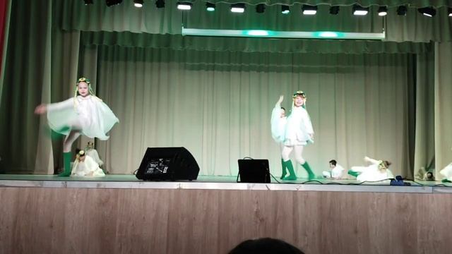 Танец:"Лучи белого солнца" №3 смотреть онлайн