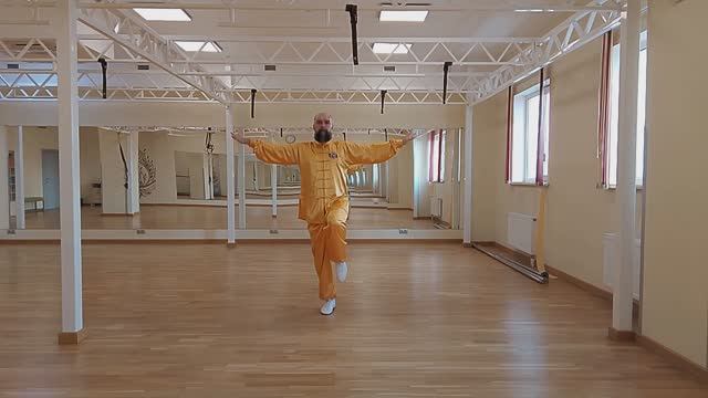 Игры пяти зверей (У Цинь Си, 五禽戏 wǔqínxì) Оздоровительная гинастика Цигун. Длинная. #qigong #цигун смотреть онлайн