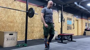 Становая на 1 ноге с дотягиванием / Reaching Single Leg Deadlift