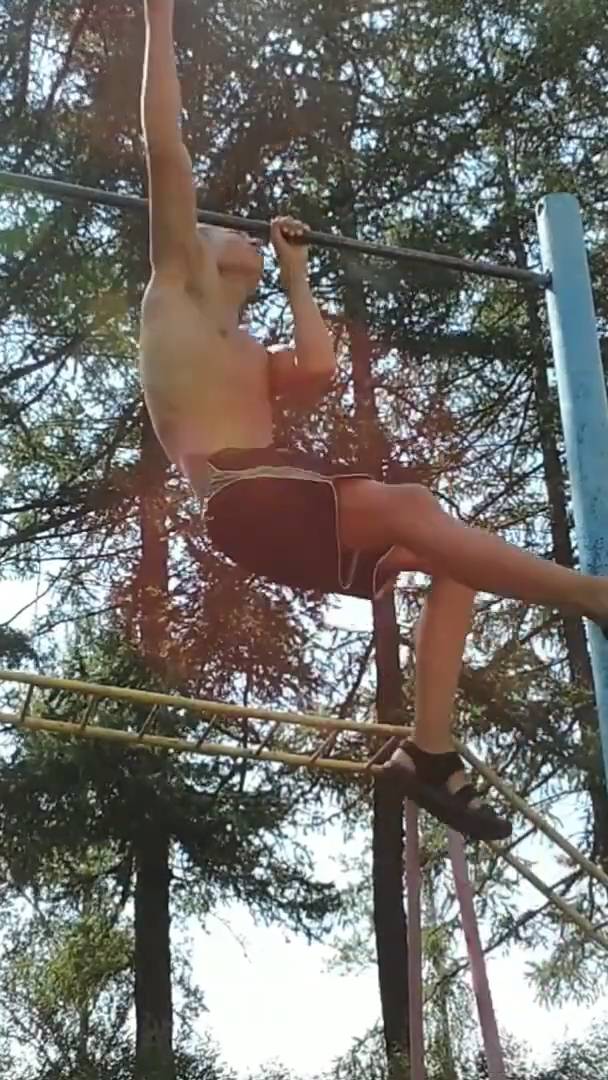 2 one arm pull ups deadstop смотреть онлайн