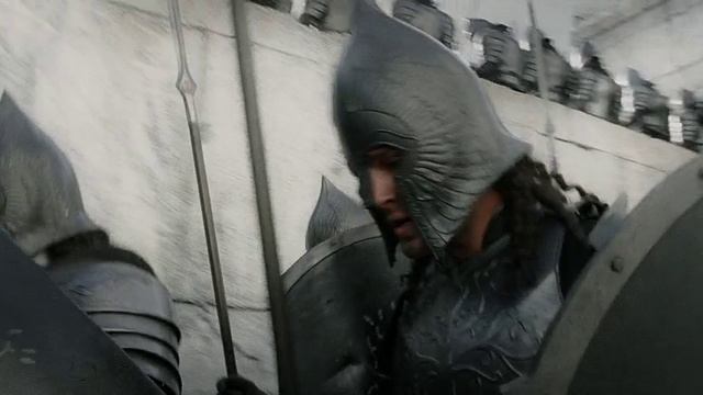 Властелин колец.Возвращение короля.Обстрел Минас-Тирит орками. смотреть онлайн