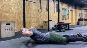 Экстензии грудного отдела лежа на полу / Prone Back Extension