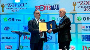 Директора филиала МТРК «Мир» в Азербайджане Ильгара Пашазаде наградили спортивной премией «Зафар»