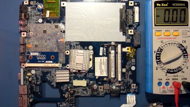 Ремонт ноутбука Acer Aspire 5530(LA-4171P). Нет изображения. Замена северного моста.