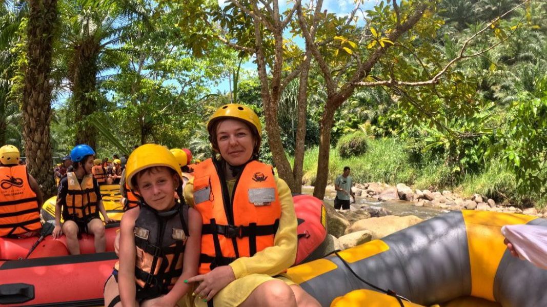 Что скрывает Пхукет. Часть 2: Зиплайн и дикий рафтинг - наш вызов! смотреть онлайн