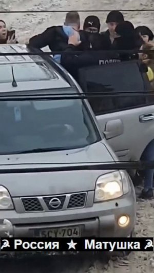 🔴Очередной моГилизованный доброволец под вопли оксанок.🙂🔴