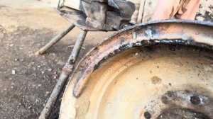 Ремонт грейдера Caterpillar. Пакистан.