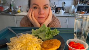 Мукбанг котлетка пожарская, макарошки с сыром под ваши истории #мукбанг #фудблог