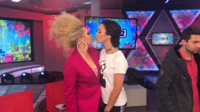 ЛЕНА ЛЕНИНА СОБРАЛАСЬ ВЫДАТЬ ПРЕМИЮ ОЛЬГЕ БУЗОВОЙ