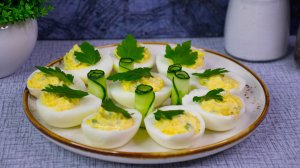 Фаршированные яйца — идеальная закуска за 15 минут! Рецепт на все случаи жизни.