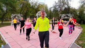 Валерий Плесеинов - Жёлтый чемоданчик