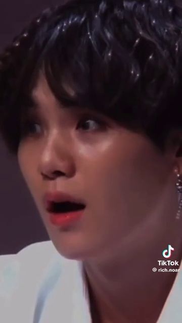 Suga - это просто любовь без вариантов смотреть онлайн