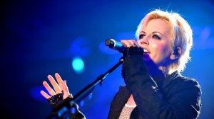 Zombie 🎙 The Cranberries /Долорес О’Риордан/