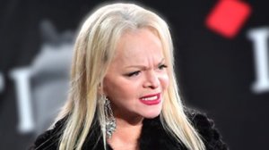 Приставы не уведомили Долину о дате принудительного выселения