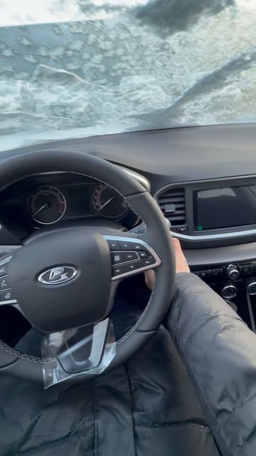 2025 Lada Vesta холодный запуск смотреть онлайн