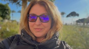 Кто такие энергетические вампиры, как не отдавать им энергию. Никто в вашем мире не имеет силы