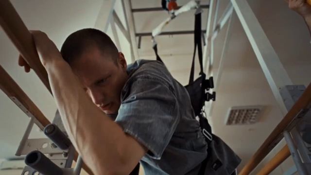 Кавер-версия на песню Басты «Осень» ("Ландыши. Вторая весна") смотреть онлайн