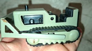 Обзор игрушки-бульдозера из СССР.