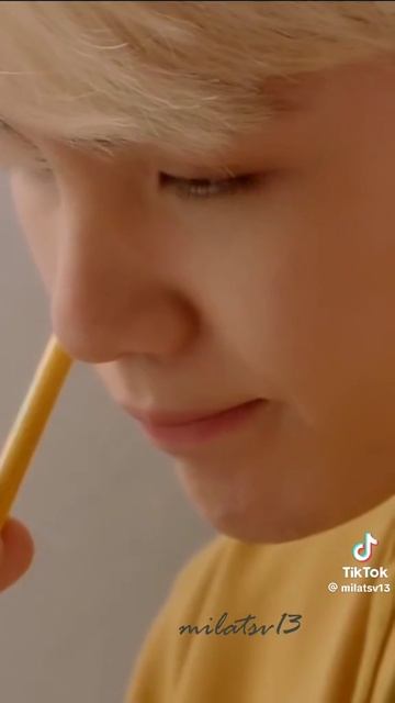 Няшка Юнги смотреть онлайн