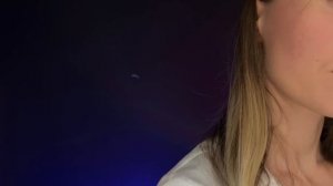 АСМР  Немного странный доктор пытающийся флиртовать с тобой