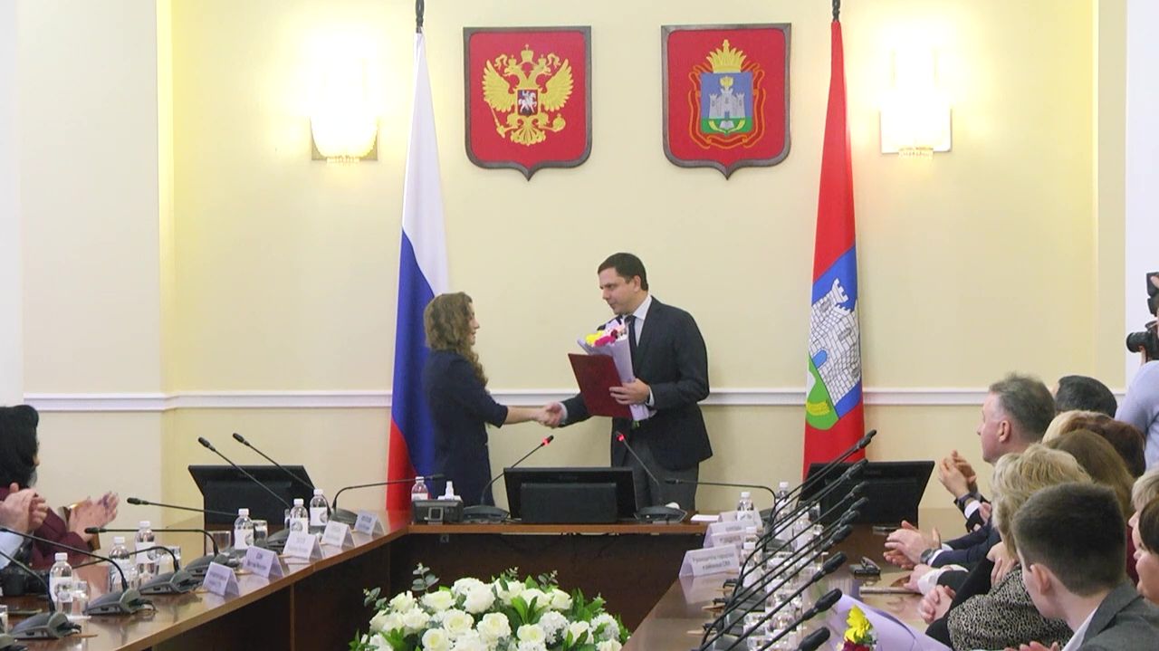 ДЕНЬ ПЕЧАТИ смотреть онлайн