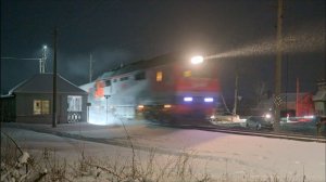 Самый первый поезд в Новогоднюю ночь в Моршанске! ТЭП70БС-274 с поездом Орск - Москва