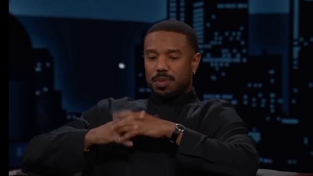 Майкл Б. Джордан о том, как он пригласил свою маму на «Золотой глобус», о роли близнецов смотреть онлайн