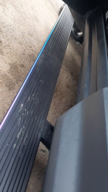 Выдвижные электро пороги на РРС 320 (до рест)