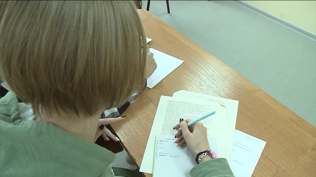 Приём заявок на конкурс «Ученик года» открылся в Вологде смотреть онлайн