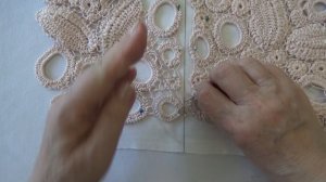Розовое плвтье в стиле ирландского кружева сшиваем изделие