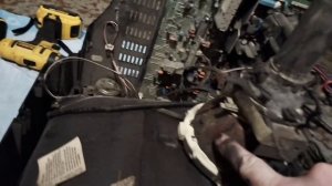 #6 Разбор 2х телевизоров в металлолом .
смотрим сколько можно заработать