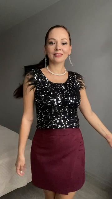 Вязаный топ с пайетками 🌟 #вязание смотреть онлайн