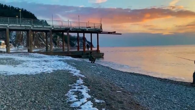 Ольгинка.Январь.Пляж смотреть онлайн