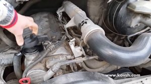 Первый признак отсутствия компрессии из-за износа поршневой группы Mercedes-Benz Sprinter 316CDI