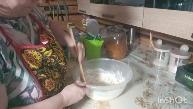 16-01-2026. Жизнь в деревне.Нажарила оладьи.Сходила прогулялась. смотреть онлайн