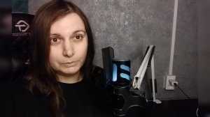 Она выдала ОБИДНУЮ ПРАВДУ про баб, которые мутят с молодыми мужчинами_HD