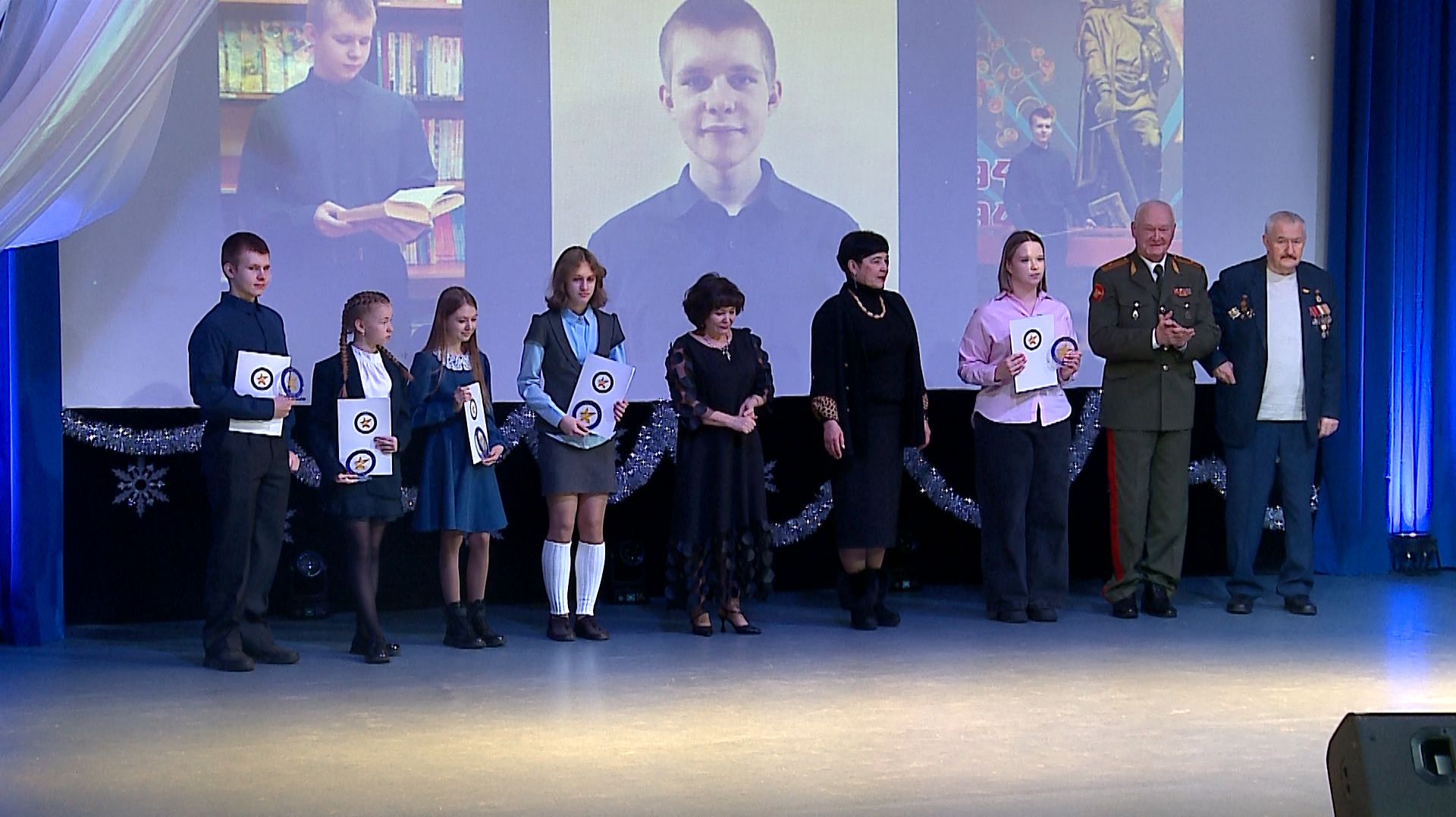 (Рыбинск-40) ПРЕМИЯ "ПРИЗНАНИЕ" смотреть онлайн