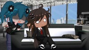 а че писать то... а ну ждите видео интервью с моими персонажами 😃