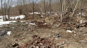 Первый коп металла.Нужно действовать,скоро перекроют,уже начали и дорогу сюда закроют,металл весь