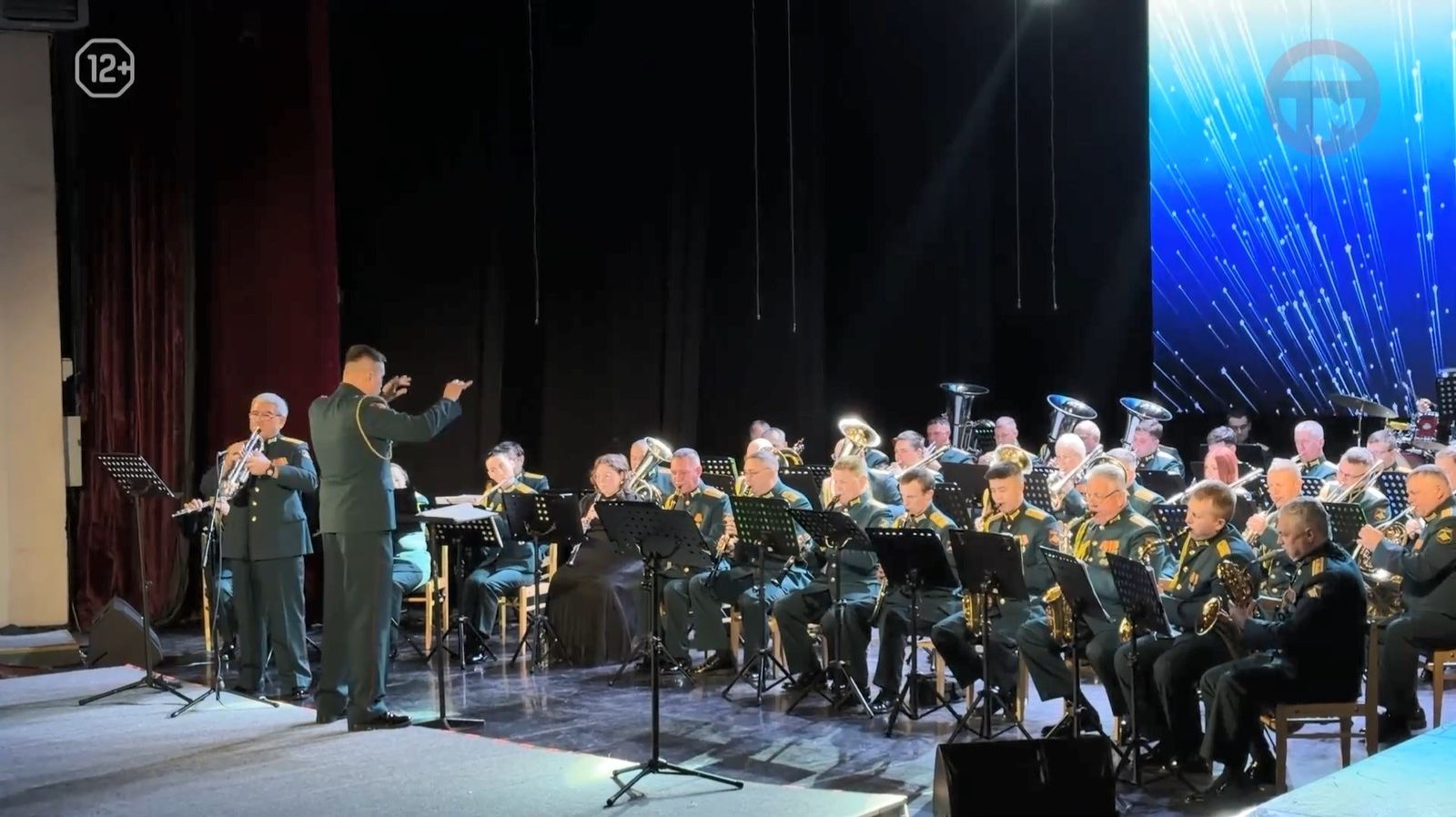 🎺 Сводный оркестр уссурийского гарнизона отметил 105-летие военно-оркестровой службы России смотреть онлайн