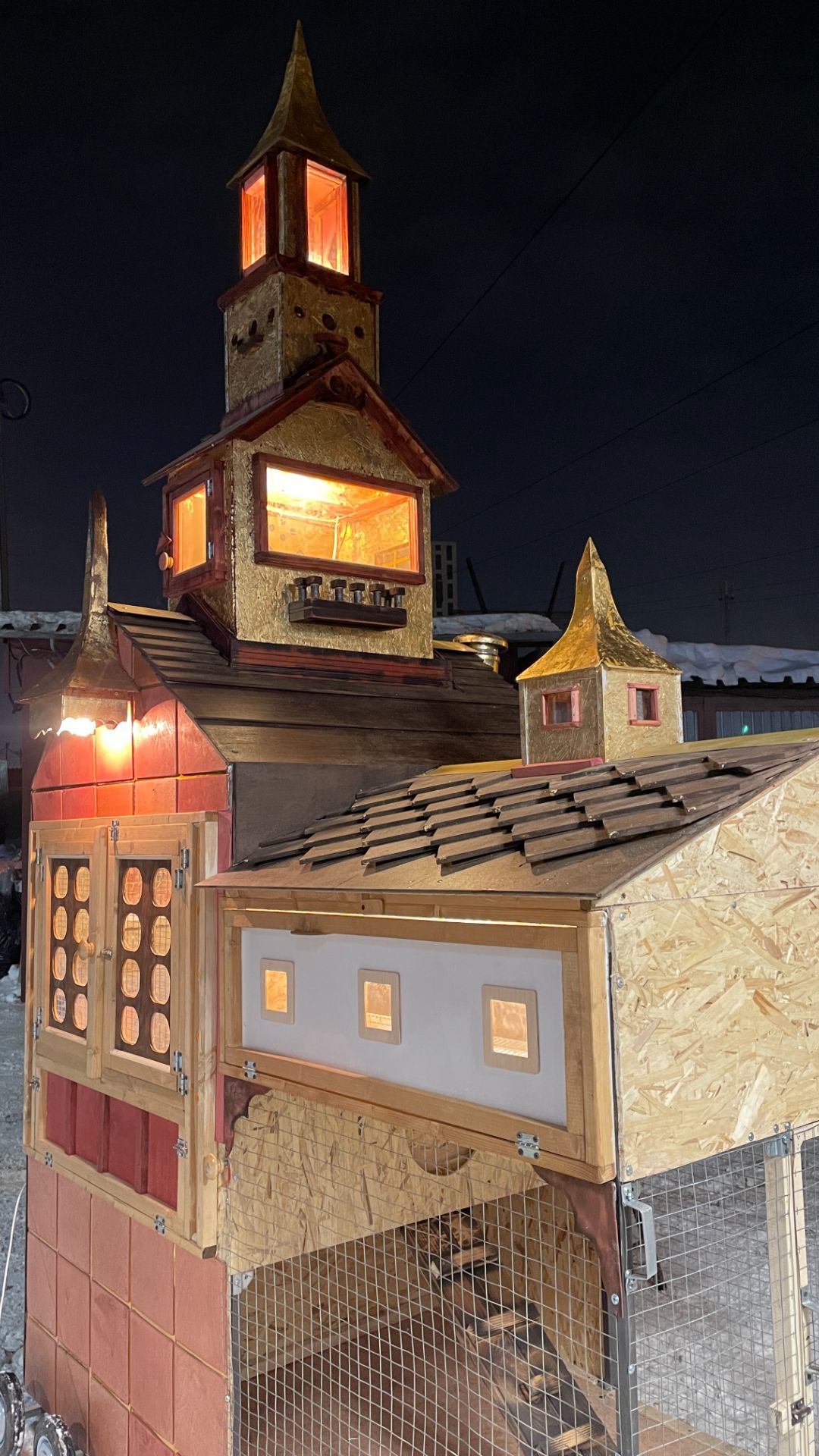 Дворец для кур на колесах.