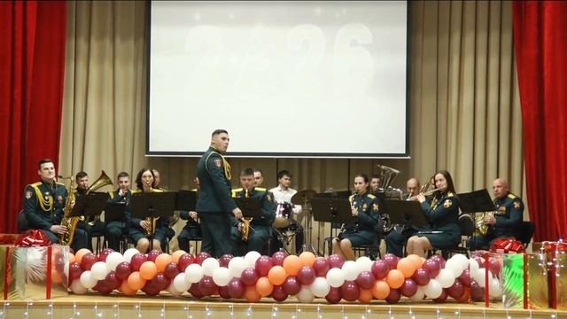 Новогодний вечер в НКПТиУ .mp4 смотреть онлайн